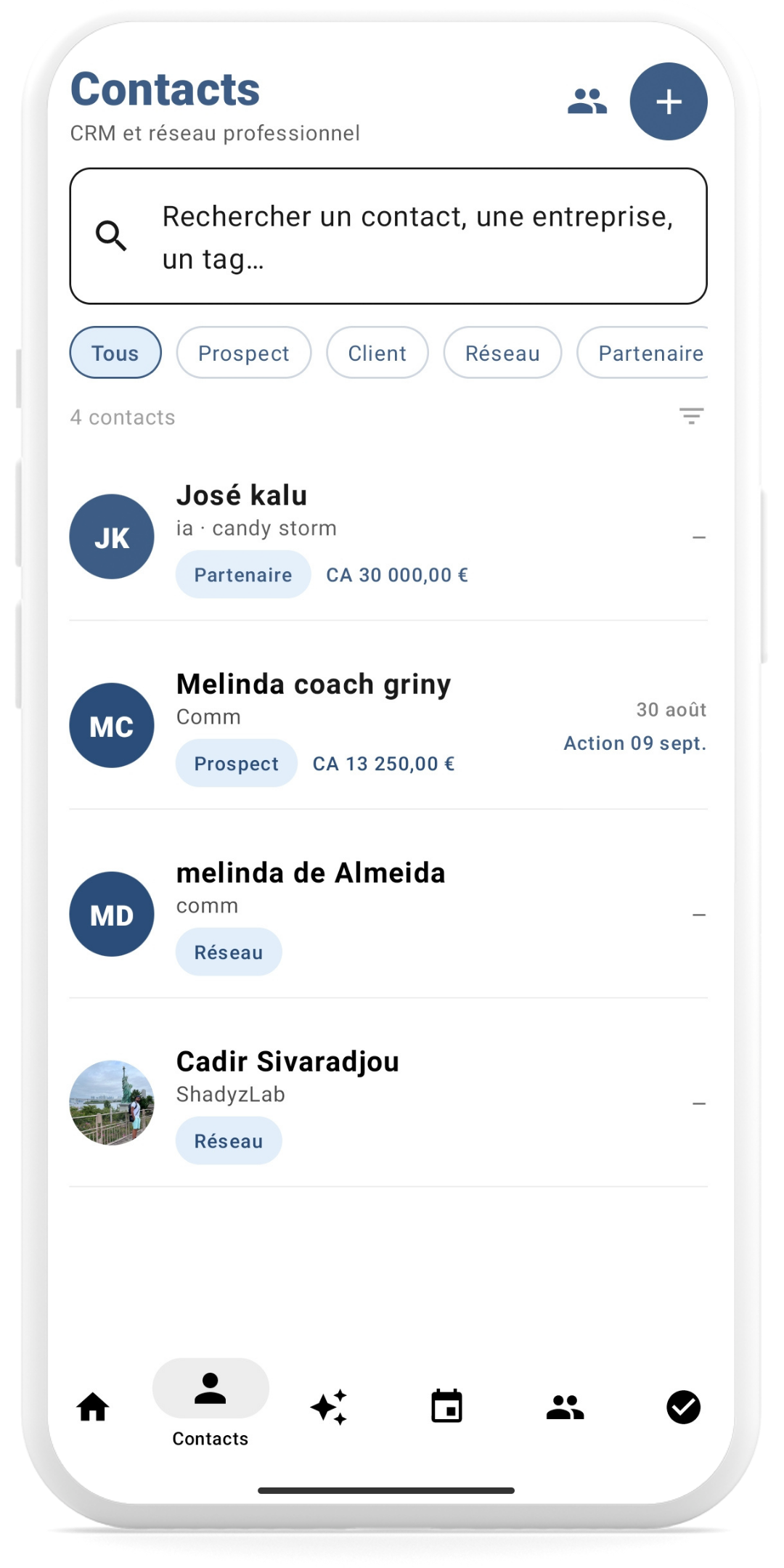 CRM et contacts dans Indepilot